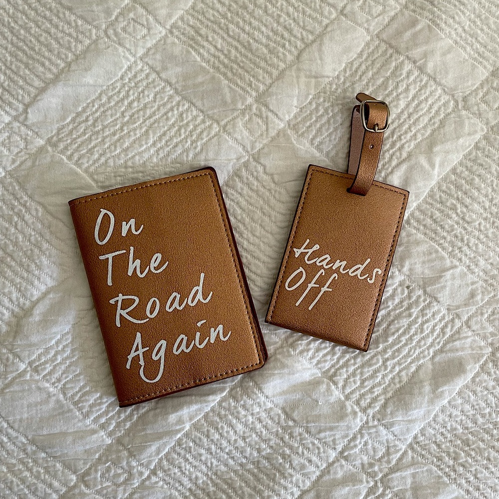 Passport Cover & Luggage Tag in Rose Gold
